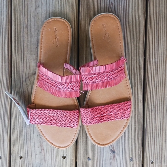 Universal Thread women's flat sandals size 10 - Picture 1 of 10